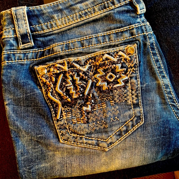 Jeans - Picture 1 of 1